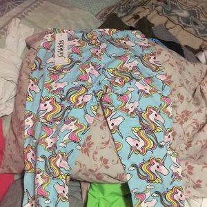 They are leggings unicorns on it